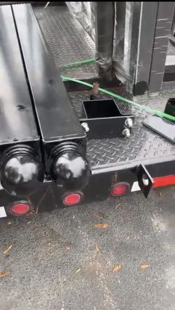 Post And Hinges https://offerup.com/redirect/?o=aHR0cHM6Ly9oYXJkaW4uZGVzaWduLmJsb2cvZG91YmxlLWdhdGVmZW5jZS1hbmQtcG9zdC8=