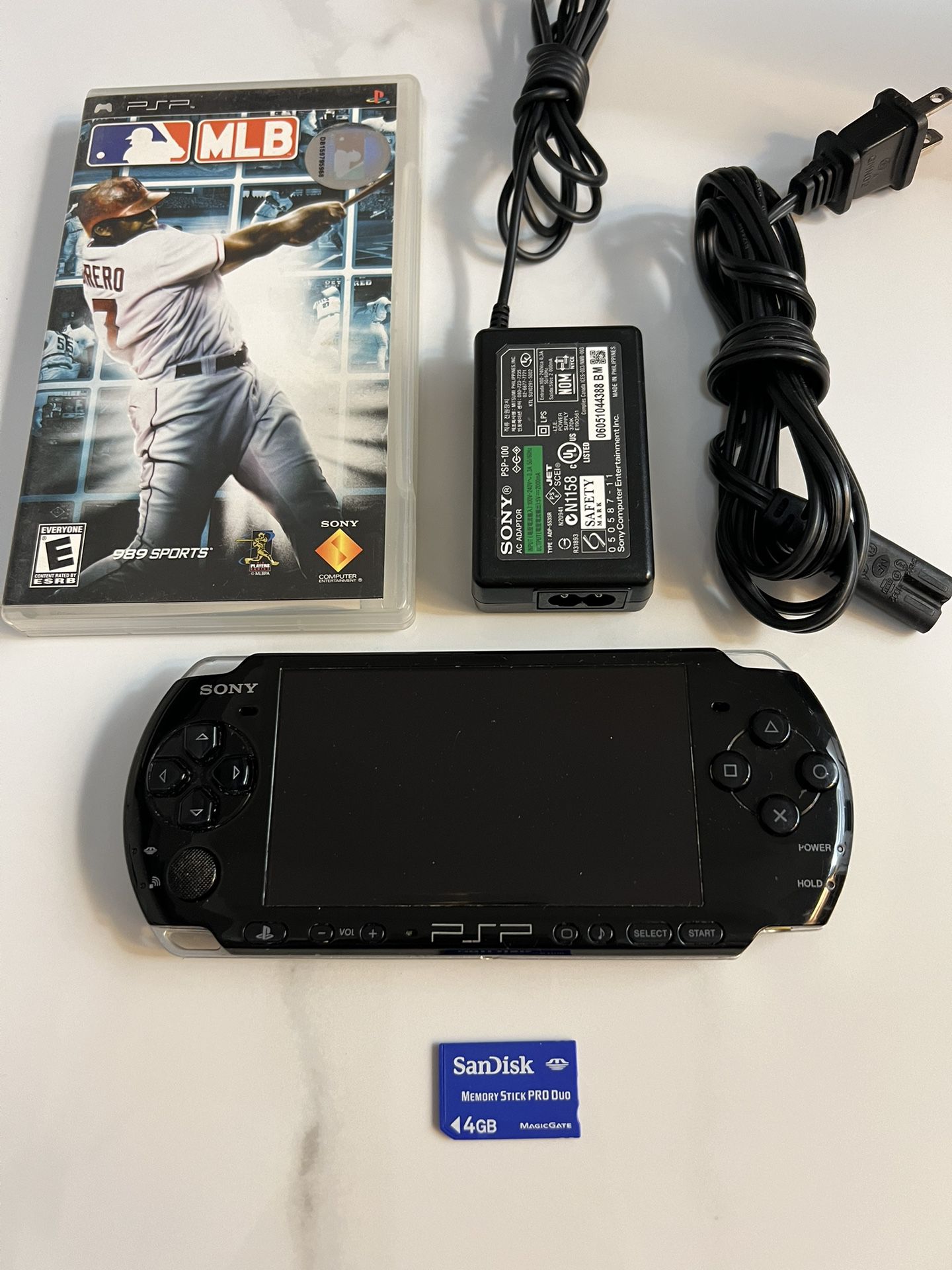 PSP 3001 Console Tested With Game And 4 Gb Memory 