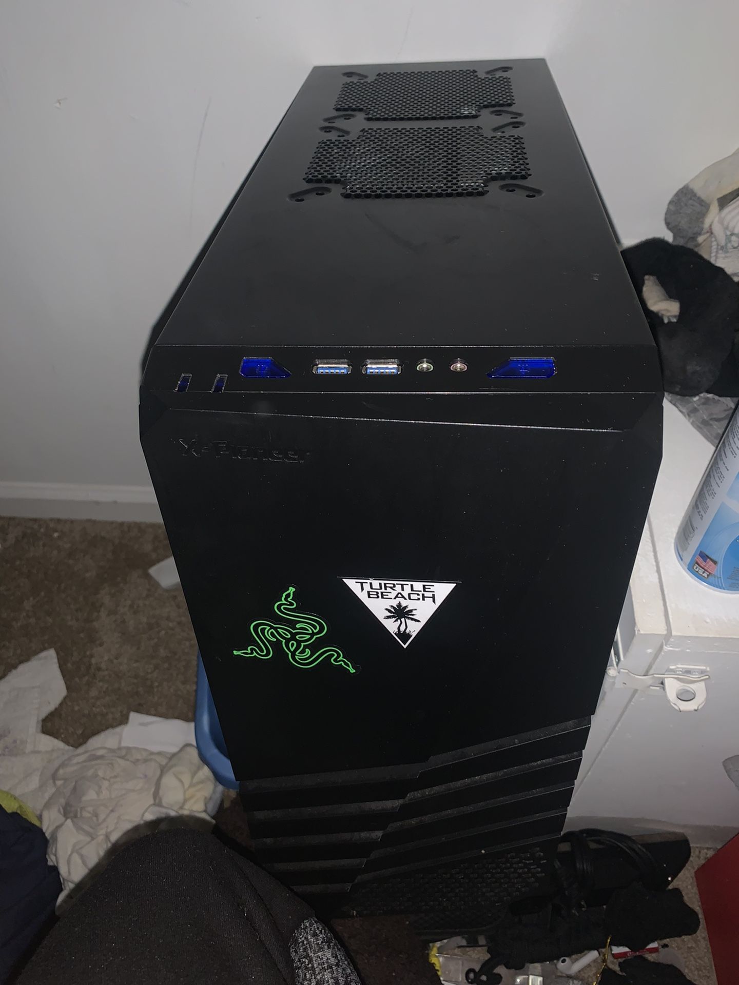 Apevia X Pioneer ATX Mid Tower