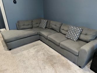 Sectional $200