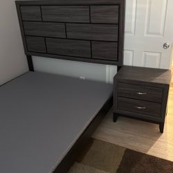 Queen Size Bed frame With Headboard