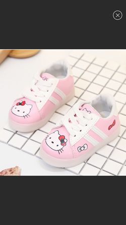 New pink hello kitty Sneakers size 10