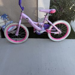 Girls pink bike