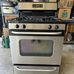 G.E GAS STOVE