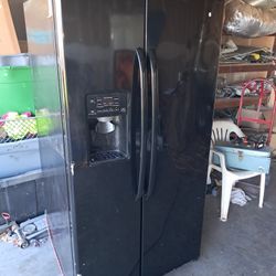 GE REFRIGERATOR CAN DELIVER 