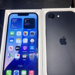 iPhone 16e