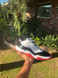 Jordan 11 Retro Low Concord Bred Size 11.5