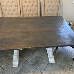 Kitchen Table & Chairs