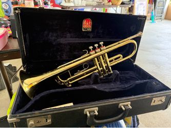 Trumpet Conn Director