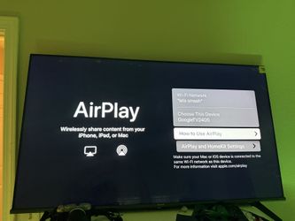 Hisense 55” Google Smart TV with Remote – Excellent Condition