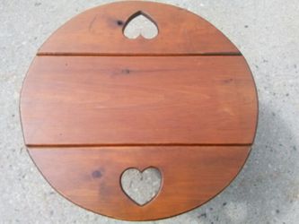 Small heart table