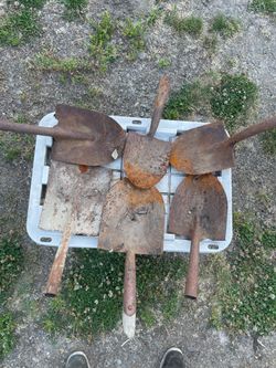 Used shovel heads $5 EACH