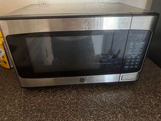 USED MICROWAVE