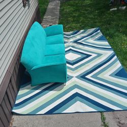Couch &Rug