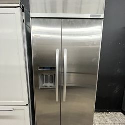 KitchenAid Built In Side By Side 36” Refrigerator Ice And Water 