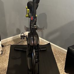 Peleton bike W/ Men And Women Shoes