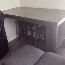 Table & 4 stools with cushion