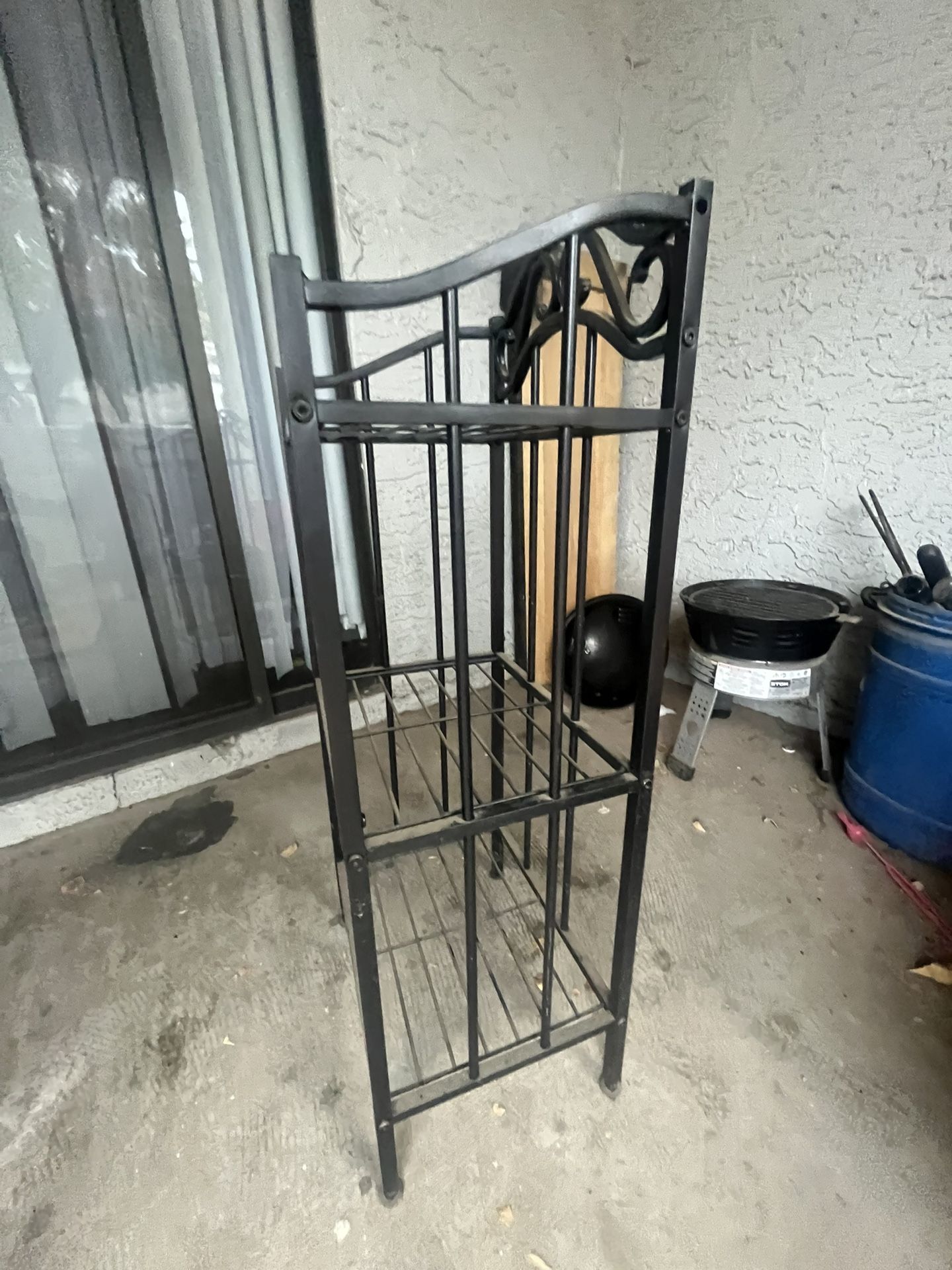 Shelf