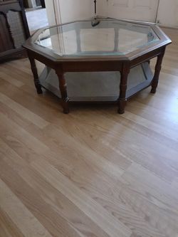 Coffee table solid wood with beveled glass top