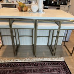 30 inch Barstools gold and cream