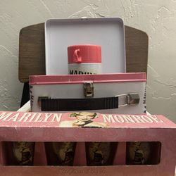 Marilyn Monroe Lunchbox With Thermos And 4 Shot glasses 