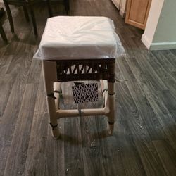 Jonathan Y Bali Stool