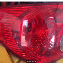 2009 Toyota Corolla taillights