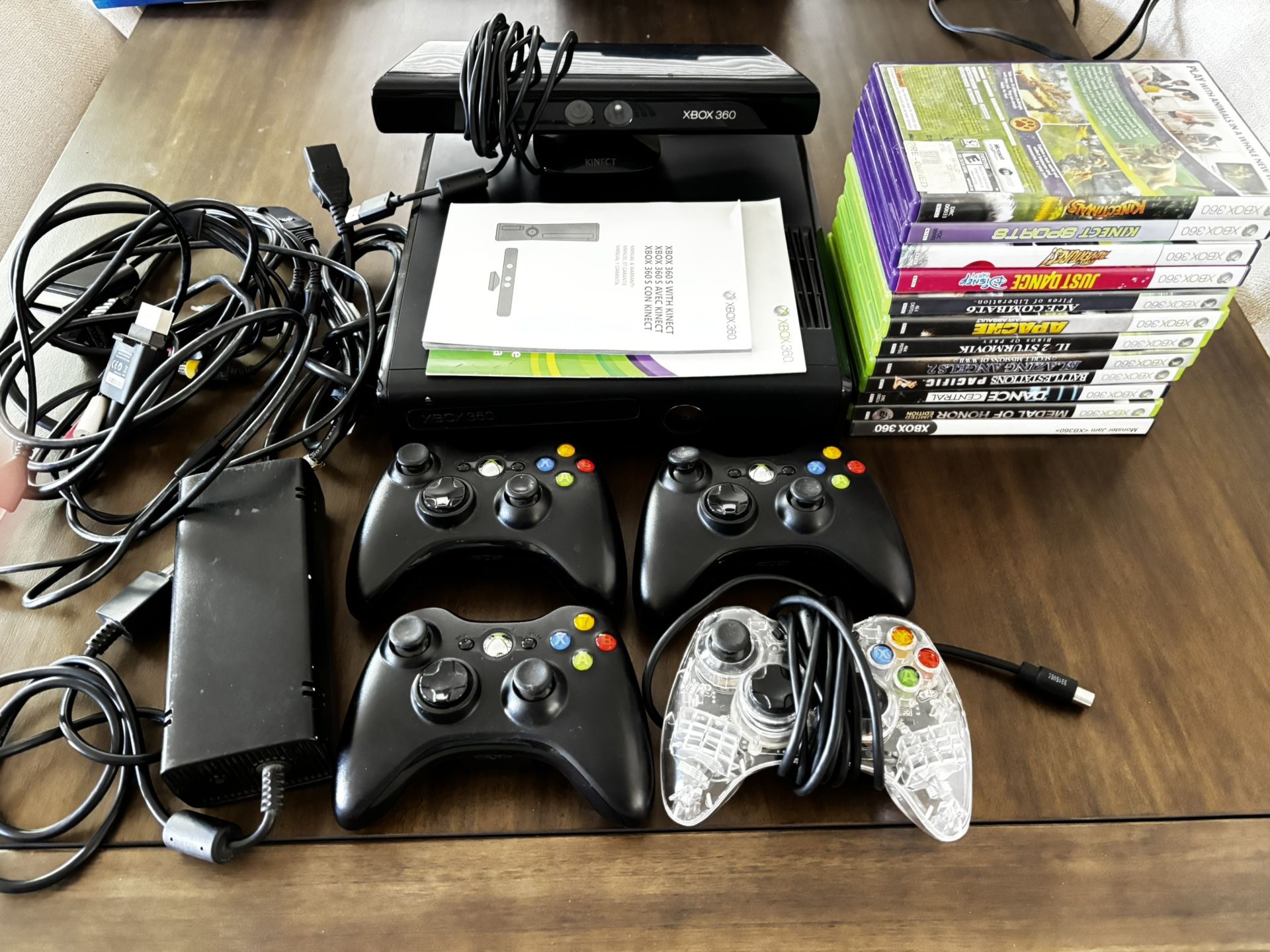 Xbox 360 S Kinect With 12 Games