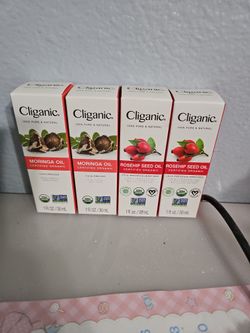 Moringa & Rosehip Seed Oils