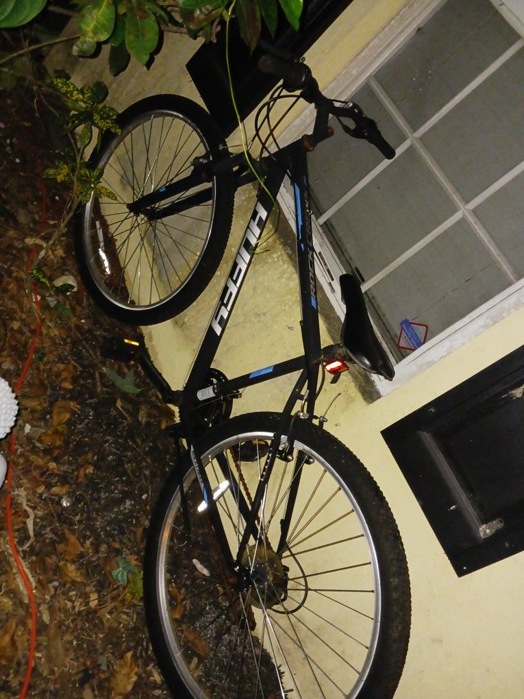 New Men's 26in Bike Tires Brakes Great Bike Only Used Few Times Only 8 Month Old Kept In House Paid 239 Sell 48 Firm