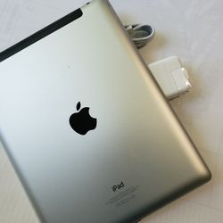 iPad 4th Generation, Works with Wifi, Good condition 