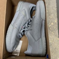 YEEZY POWERPHASE