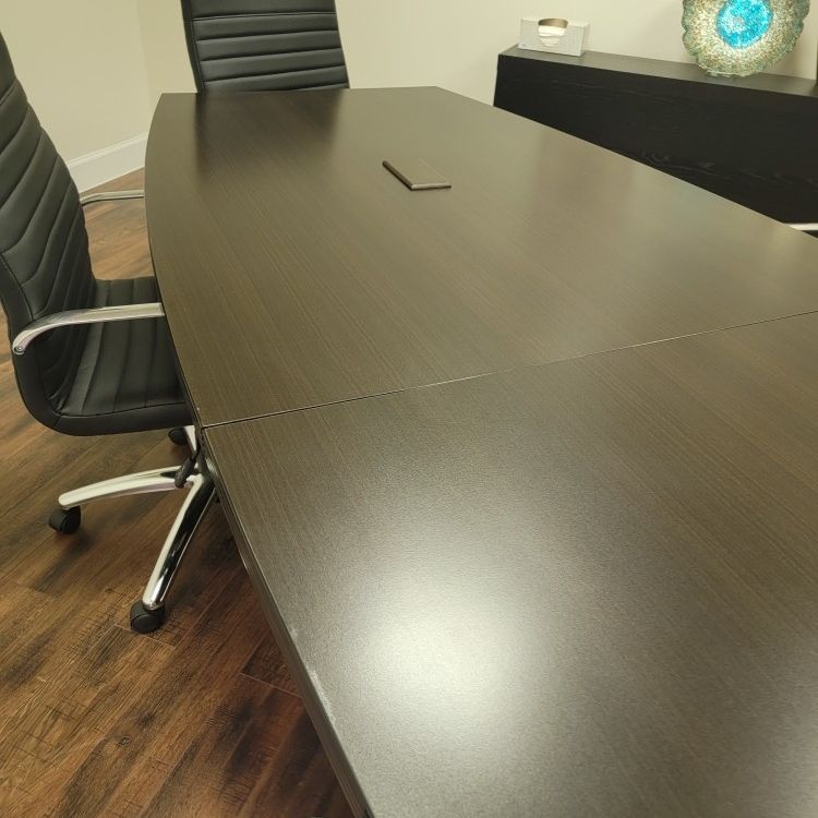 Executive Expresso Conference Table w/Dual Mathching Credenzas