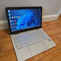 Hp spectre x360 core i5 8gb ram 128gb ssd charger 100% battery health,ms office Adobe or best offers