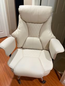 White Faux Leather Executive Office Chair