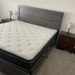 Queen Or King Bedframe *Hablo Espanol 