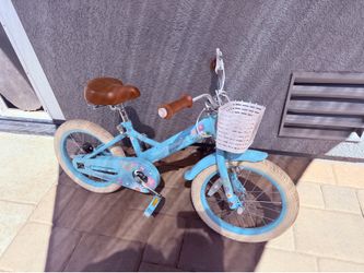 Girls joyride bike