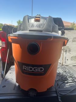 Ridgid 12 Gal. 5.0 Peak HP NXT Shop Vacuum Wet Dry Vac