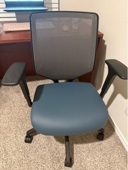 HON Solve Mesh Ergonomic Office Chair