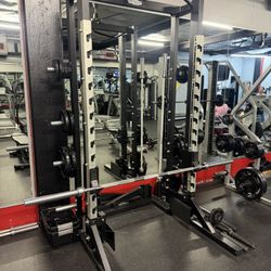 Technogym Commercial Squat Rack / Half Rack – Gym Quality