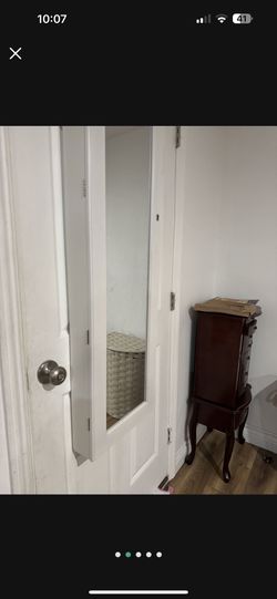 Hanging Door Jewelry Storage