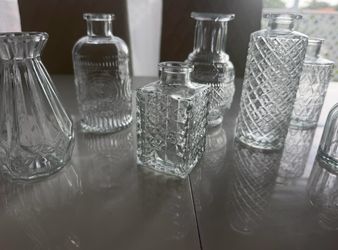 NEW 12 Pcs Clear Glass Vintage Bud Vases