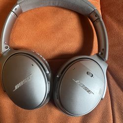 QuietComfort 35 wireless headphones II