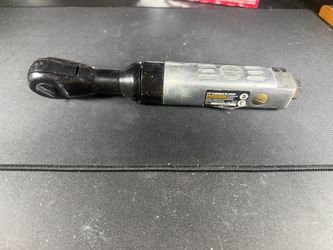 Central pneumatic 3/8” professional air ratchet