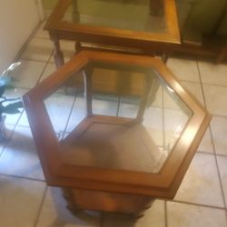 Tommy Bahama Style 3 End Tables And Coffee Table