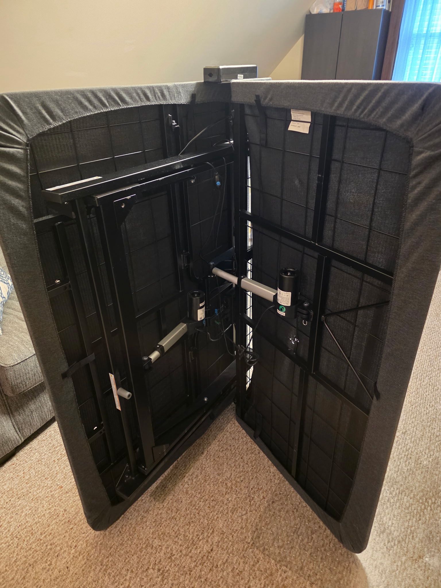 Adjustable Base Excellent Condition! Like New