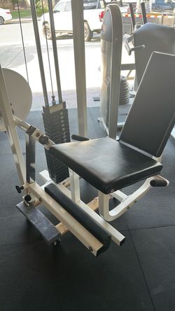 PARAMOUNT leg extension