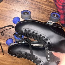 Chicago Roller Skates
