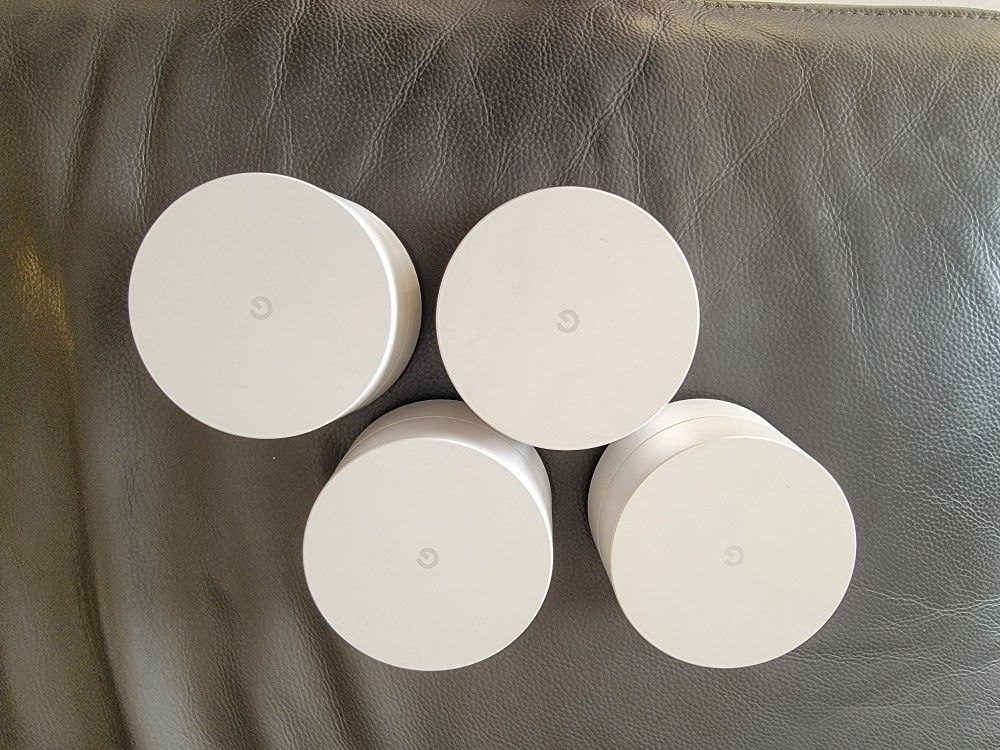 4 GOOGLE ROUTERS / MESH ACCESS PTS