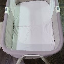 Chicco Portable Bassinet